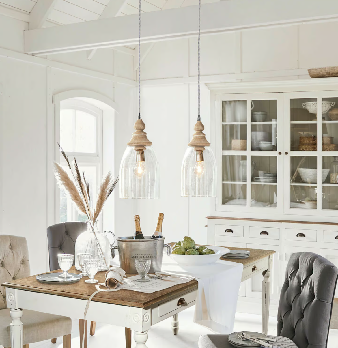 RAINA PENDANT LAMP